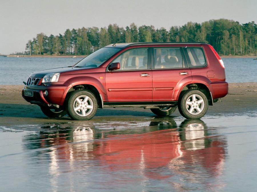  Nissan X-Trail 2001 года  (фото 14 из 19)